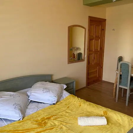 Affittacamere Virbaliskes Takas - Sveciu Namai 3*