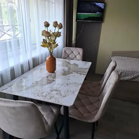 Maison d'hôtes Virbaliskes Takas - Sveciu Namai 3*